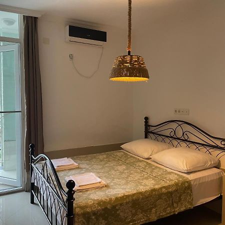 Cozy Apartment In The Center Of Batumi Luaran gambar